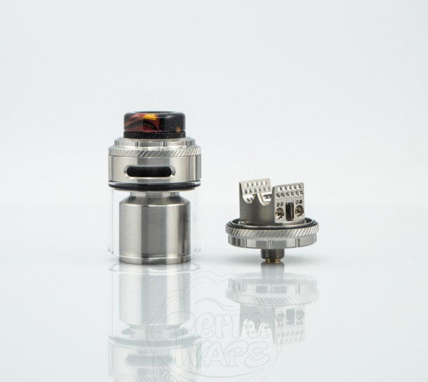ThunderHead Creations Blaze RTA Бак, що обслуговується ThunderHead Creations Blaze RTA Бак, що обслуговується