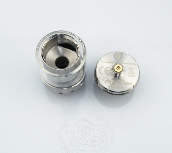 ThunderHead Creations Blaze RTA Бак, що обслуговується ThunderHead Creations Blaze RTA Бак, що обслуговується